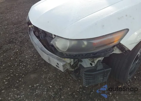 2011 Acura Tsx 2.4 from USA, damaged, VIN JH4CU2F62BC009789